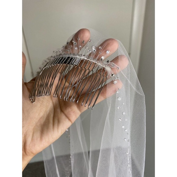 Erin Cole Design White Swarovski Crystal Wedding Veil 52 Inches Long main image 6